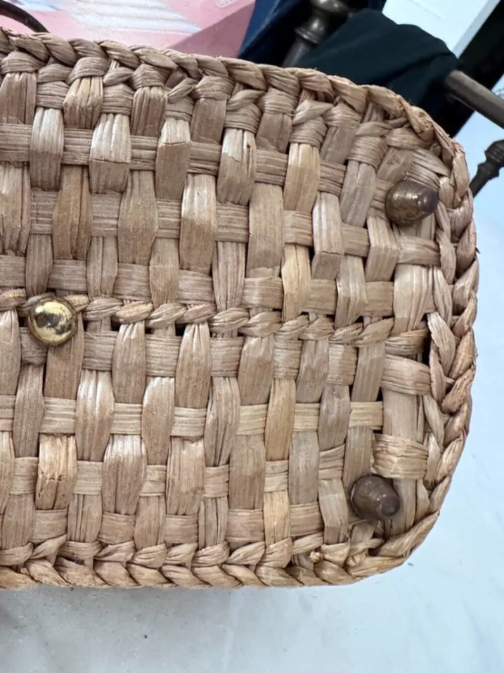 John Romain, Vintage 1960s Woven Straw & Leather Top Handle Handbag - Picture 10 of 11